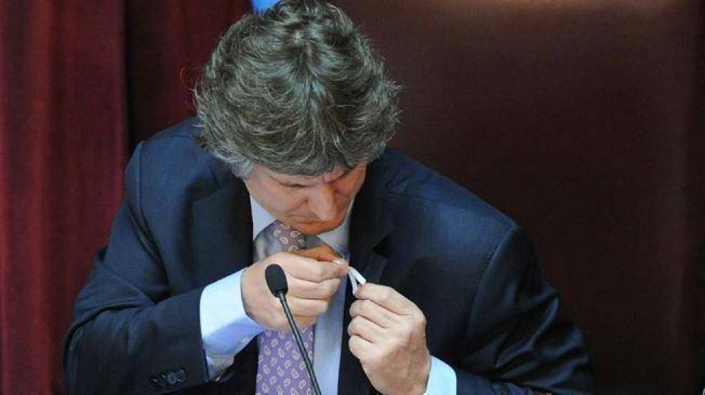 En el gabinete de Mestre ya no se disimulan las internas