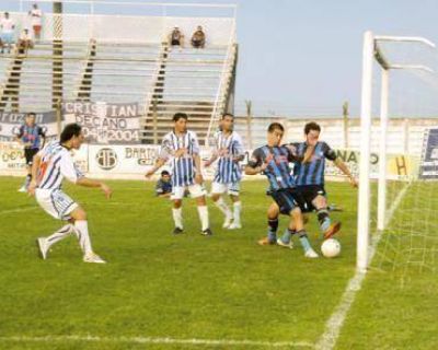 Atl�tico venci� a Belgrano en el Plazaola