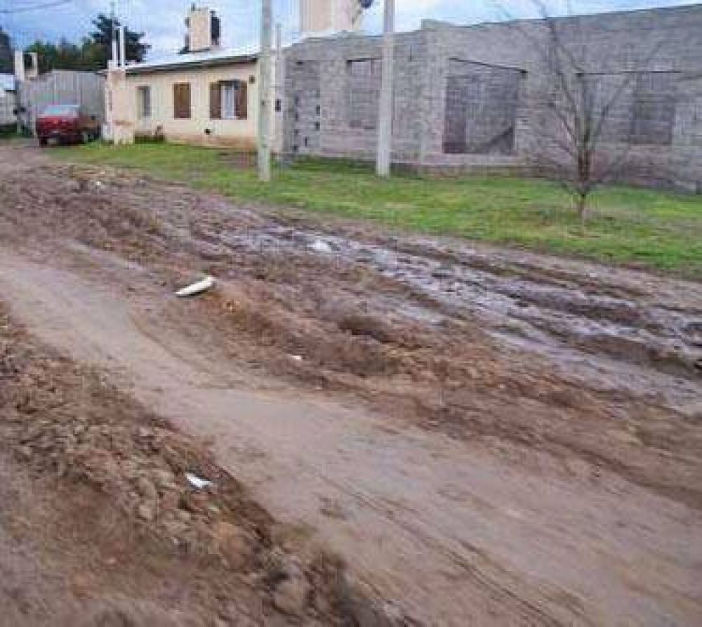 Reclamo de vecinos de por el mal estado de las calles