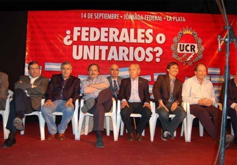 Gorosito particip� de la jornada del Radicalismo desarrollada en la ciudad de La Plata