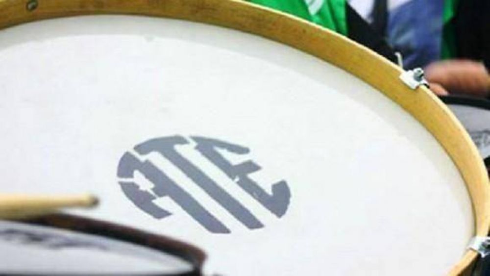 Estatales exigen ser convocados para analizar el aumento en las asignaciones 