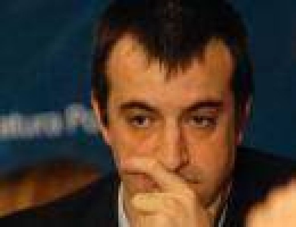 "La AUH en s� misma es una pol�tica del fracaso"