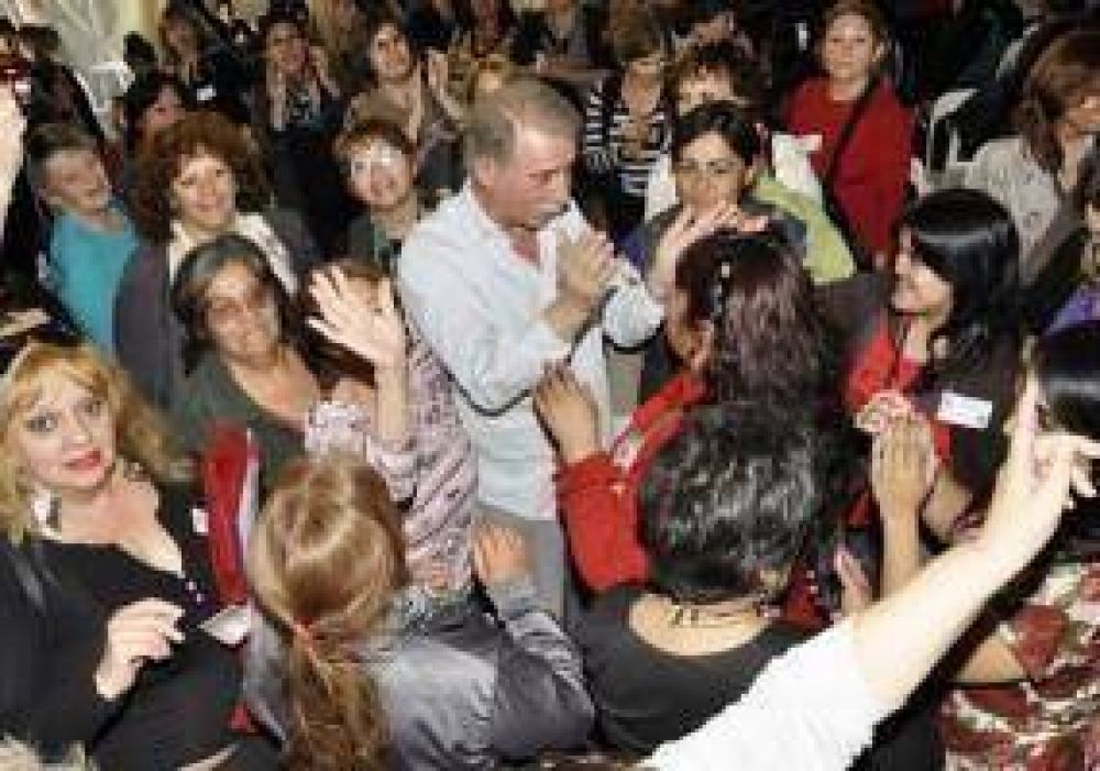 Sobisch vuelve a acelerar en el MPN