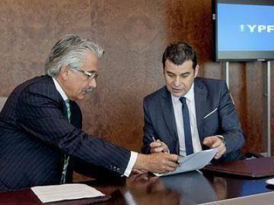 YPF firm� acuerdo estrat�gico con Chevron