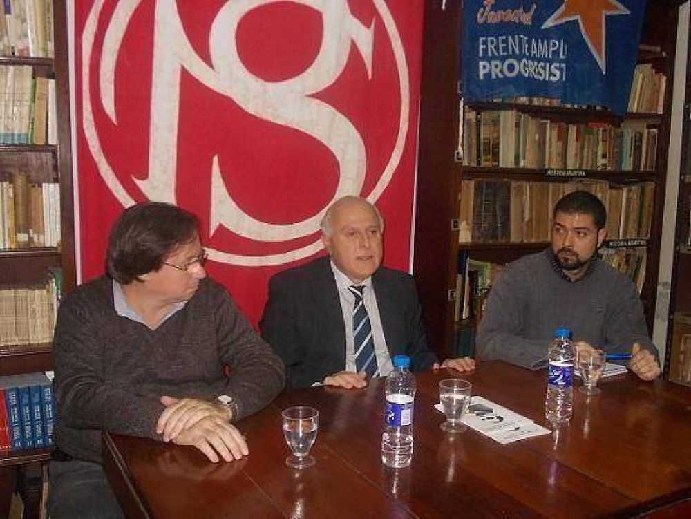 Lifschitz disert� en San Isidro sobre el modelo de una gesti�n municipal