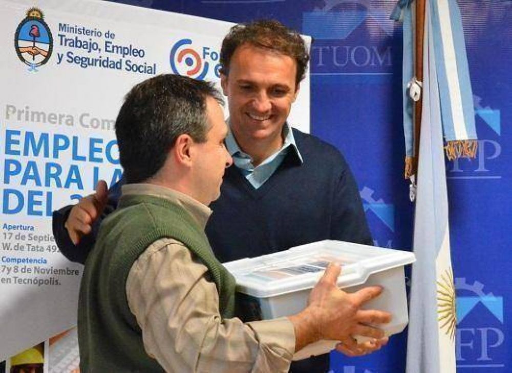�Primera Competencia Empleo y Rob�tica para la Argentina del 2020�