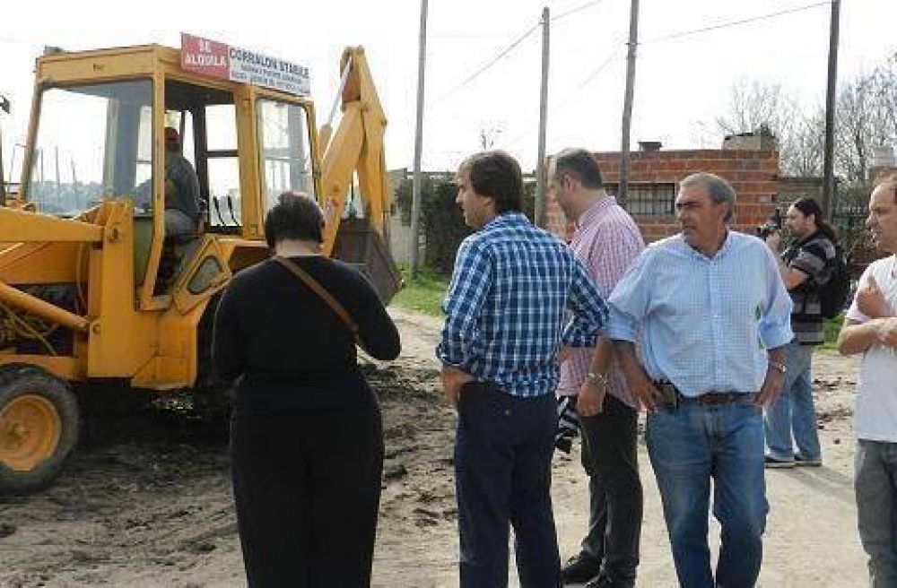 Limpieza en el barrio Ameghino