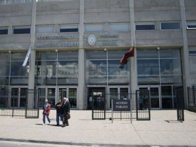 Sigue abierto el reclamo salarial de los judiciales