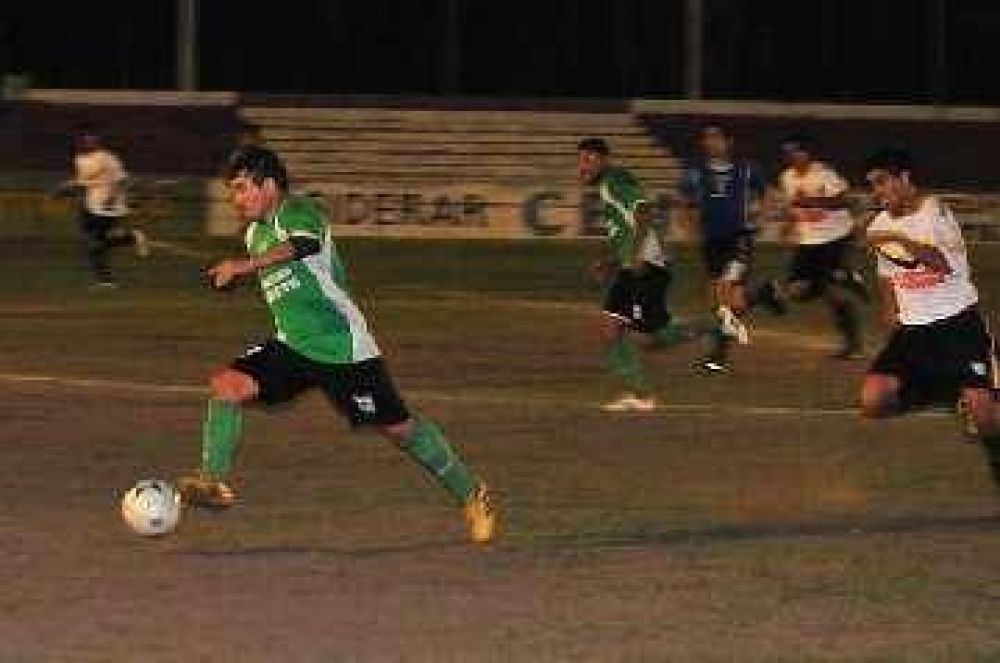 Torneo Provincial: UD V�rtiz y Ferro de Alvear no se sacaron ventajas