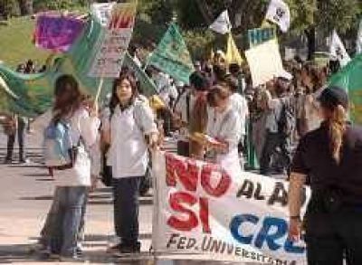 Docentes: abren canal de di�logo