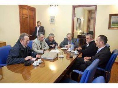 Compromiso del gobierno para que los jubilados bancarios sean integrados al PAMI