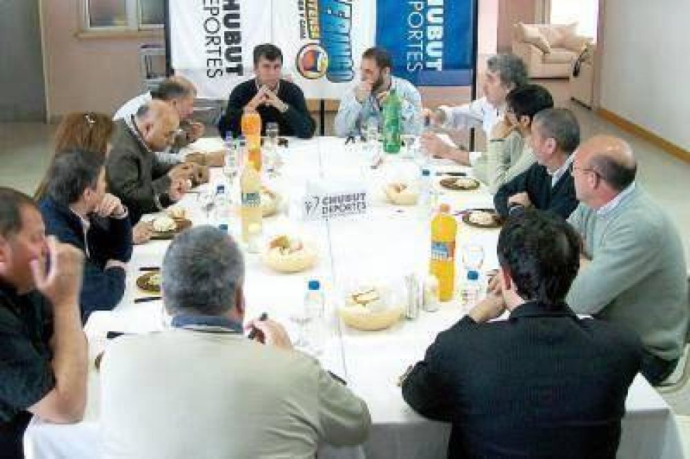 Nueva reuni�n por seguridad en el Argentino �B�