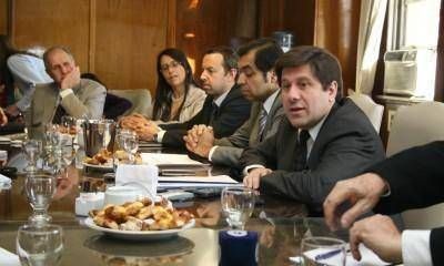 Costa dijo que el endeudamiento de la Provincia ser� inferior a lo previsto en el presupuesto 2012