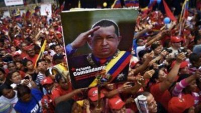 Venezolanos que apoyan a Ch�vez visitan Entre R�os