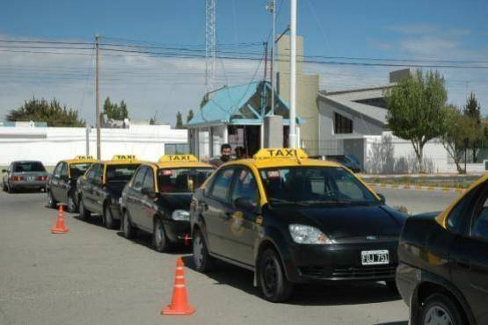 Rige el aumento de tarifas de taxi y remis