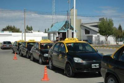 Rige el aumento de tarifas de taxi y remis