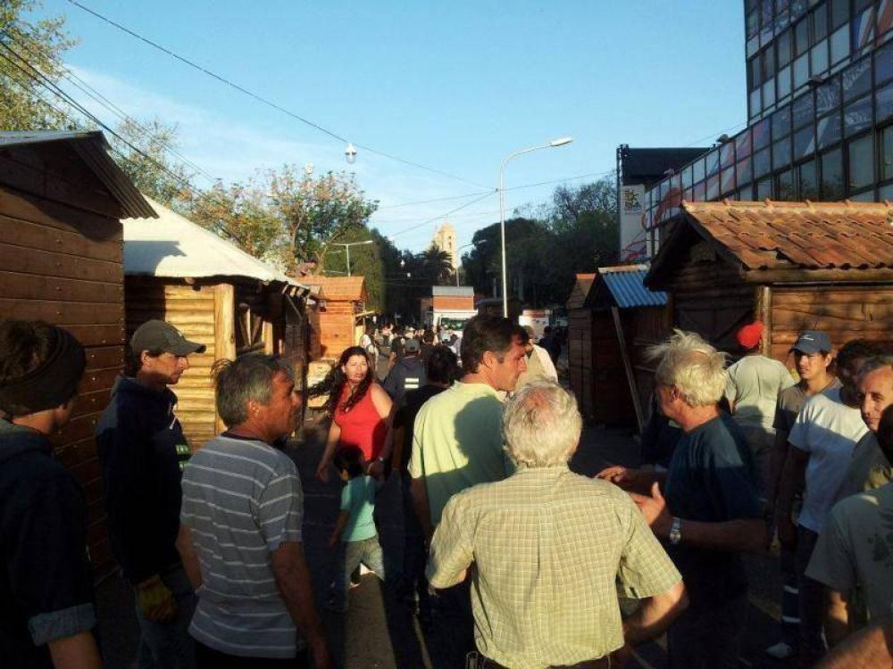 La C�mara de Comercio pide �paciencia� por el traslado de los artesanos