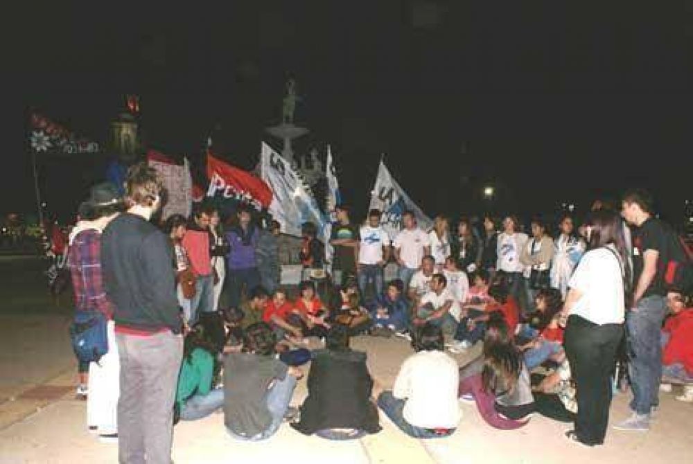 J�venes militantes recordaron La Noche de los L�pices