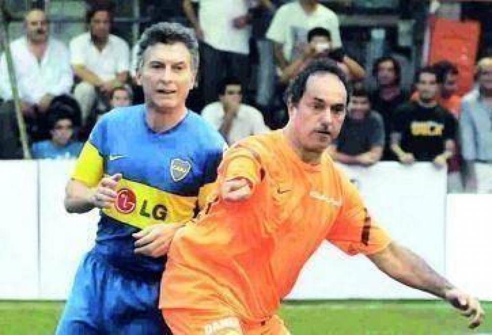 �Otro "fulbito" entre Scioli y Macri?