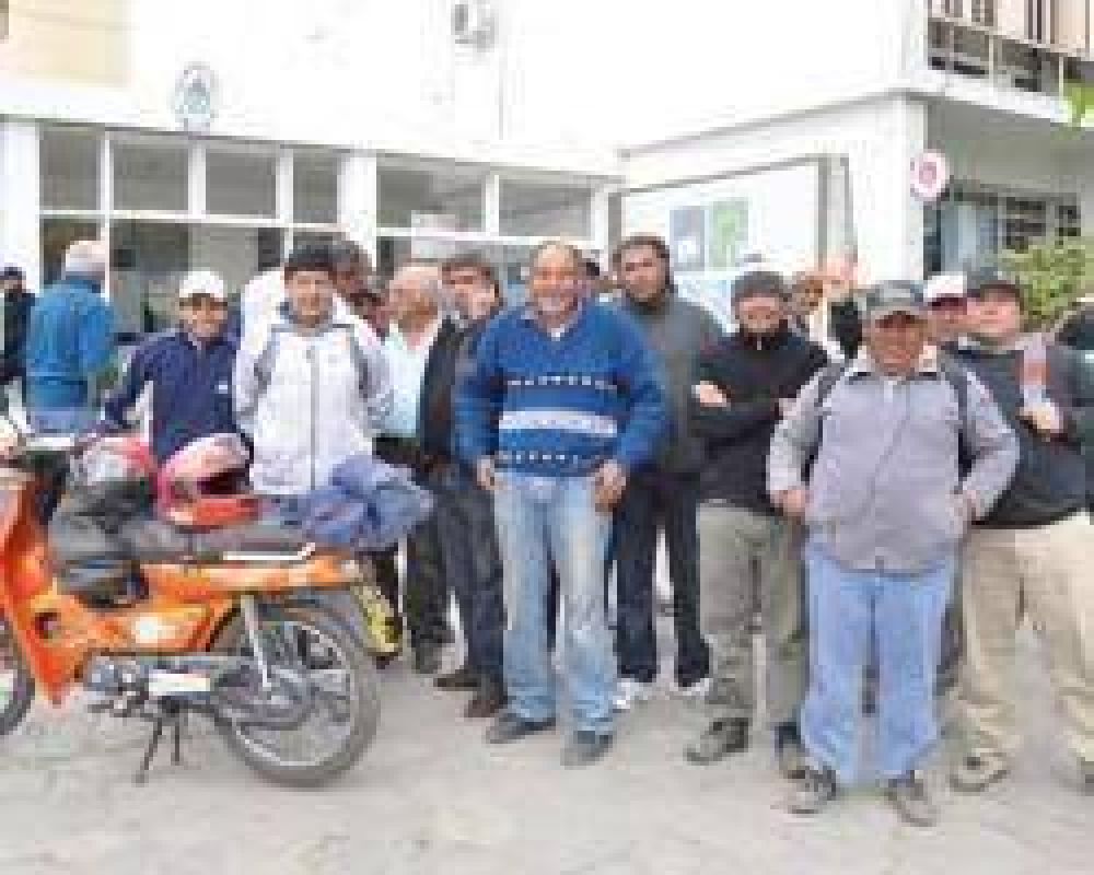 La oferta de Ana Mar�a no convenci� a los trabajadores municipales