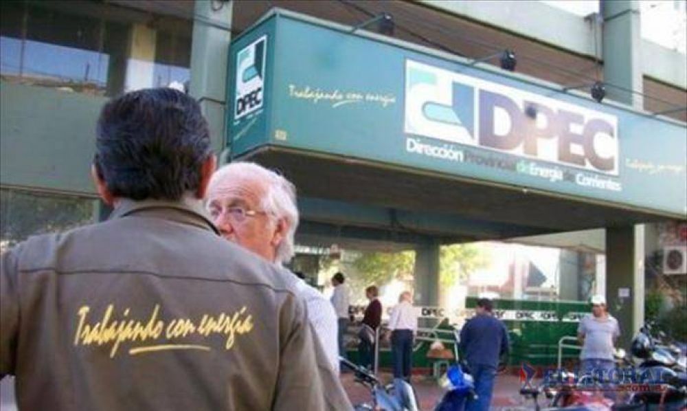 Dpec: con amenazas de paro comienza el dialogo entre gremio y funcionarios