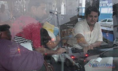 Colectivos Corrientes-Chaco cuentan con expendedoras