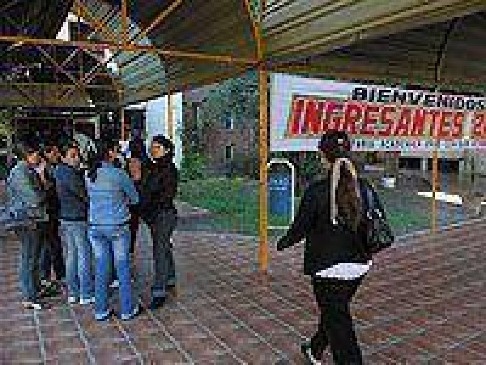 Los aserraderos impulsan a estudiar una nueva carrera.