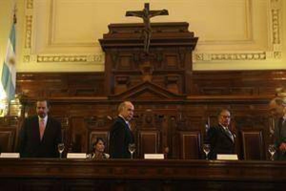 Condenan a dos abogados por calificar a un juez de "canalla y corrupto"