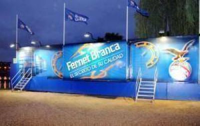 El m�vil de Branca cuenta la historia de su Fernet en Neuqu�n