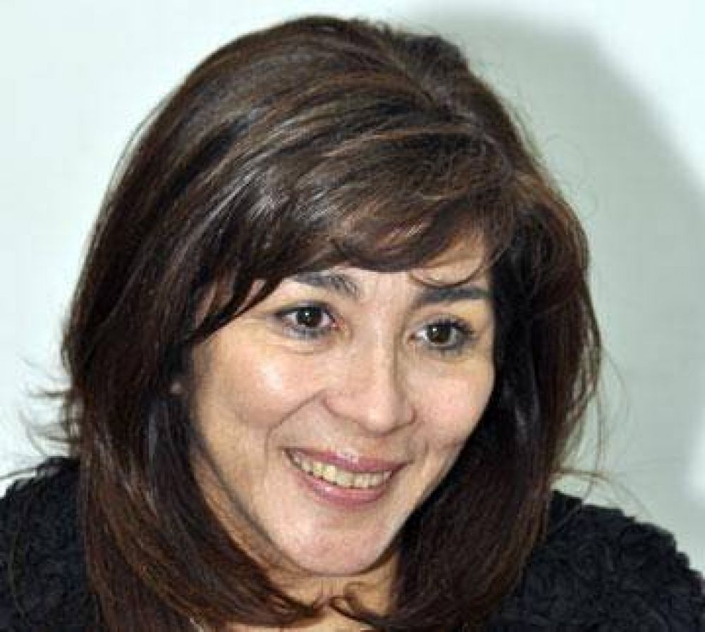 Oliva se reuni� con colegios por nuevo sistema