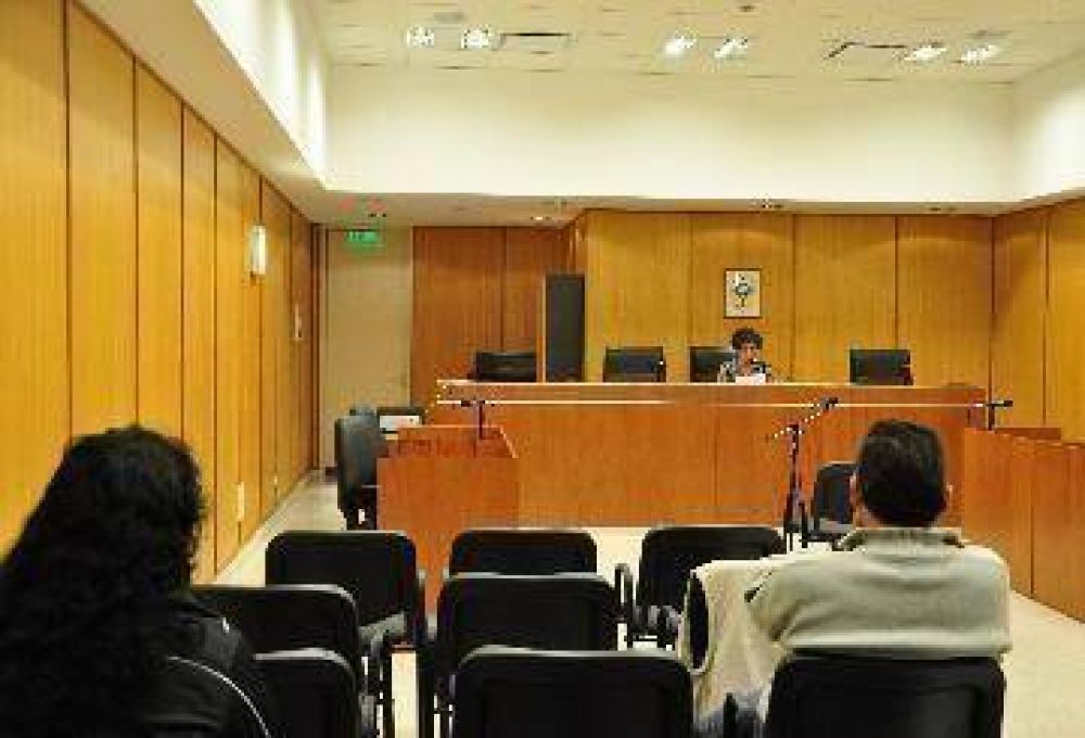 Nueve a�os de c�rcel a una mujer por mortal golpiza en Roca