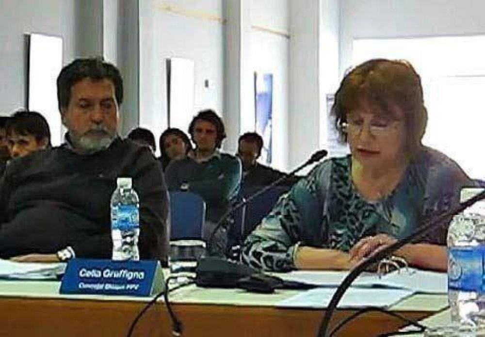 Concejal roquense reclama que el IPPV adjudique las 87 viviendas ocupadas