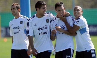  Argentina tiene un duro examen ante Brasil en Goianias por el Supercl�sico de las Am�ricas