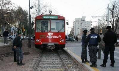 El Metrotranv�a comenzar� a cobrar el pasaje en quince d�as