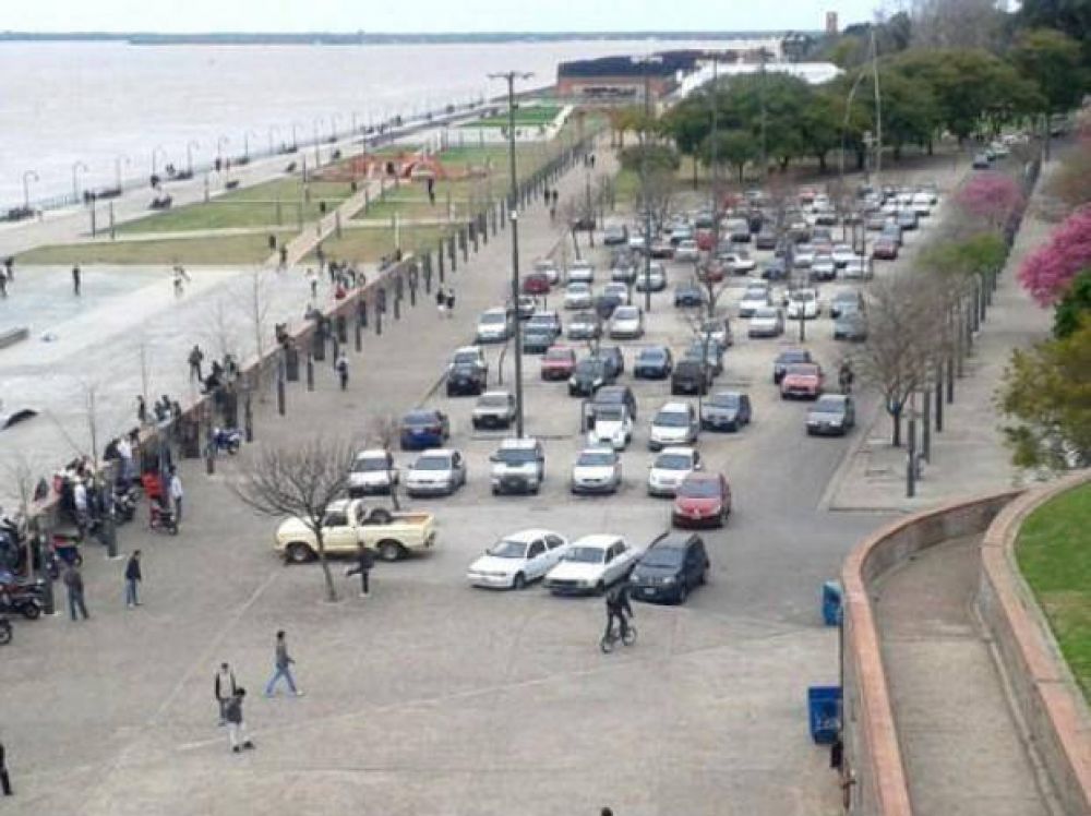 Visto bueno para el proyecto de estacionamiento medido en la playa del Parque de Espaa