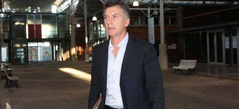 Macri convoca a toda la oposici�n a armar un frente contra la re reelecci�n