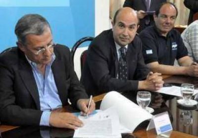 Veteranos administrar�n playa del Parque Central 
