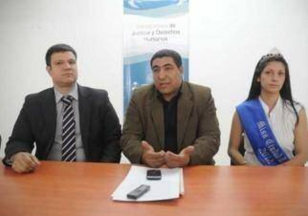 Piden legislaci�n y m�s int�rpretes para la integraci�n del hipoac�sico 