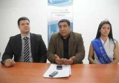 Piden legislaci�n y m�s int�rpretes para la integraci�n del hipoac�sico 