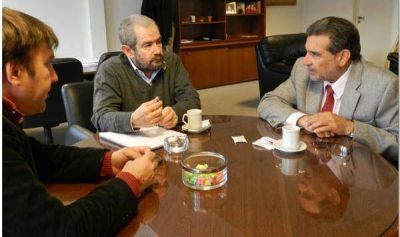 Beder Herrera se reuni� con el nuevo director del RENATEA