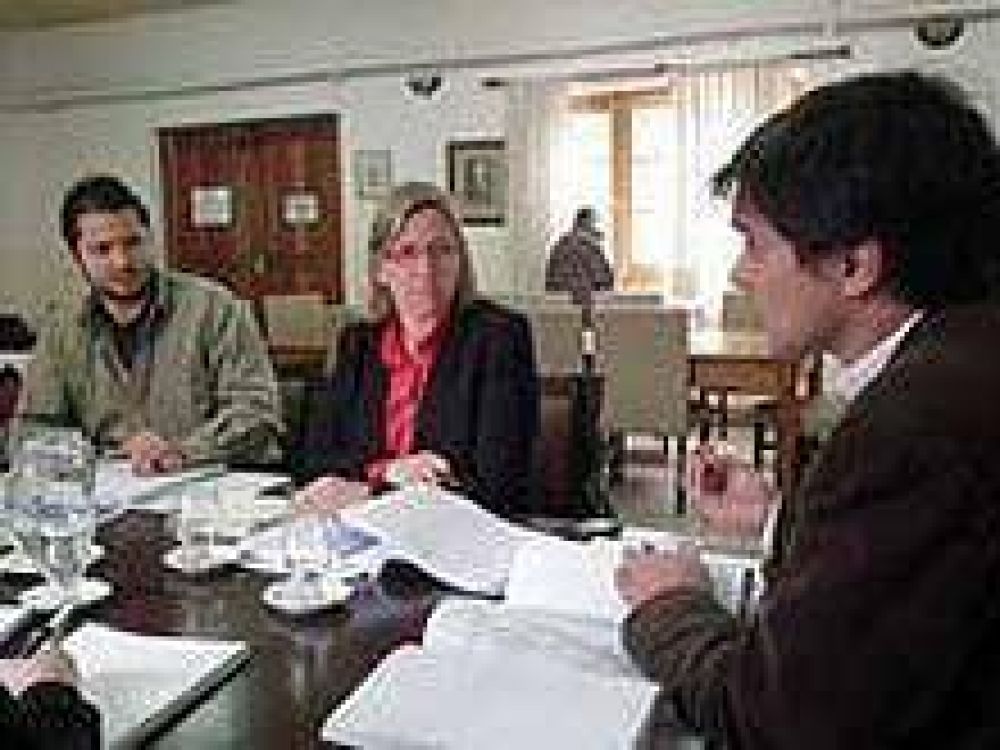 Bariloche: A fines de octubre saldr� la reforma tributaria