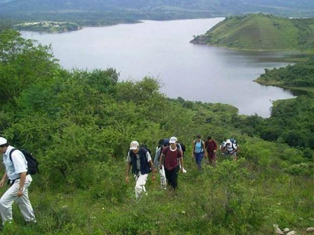 Piden pista para buscar minerales en una reserva