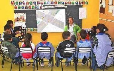 Contin�a desarroll�ndose campa�a sobre Educaci�n Vial