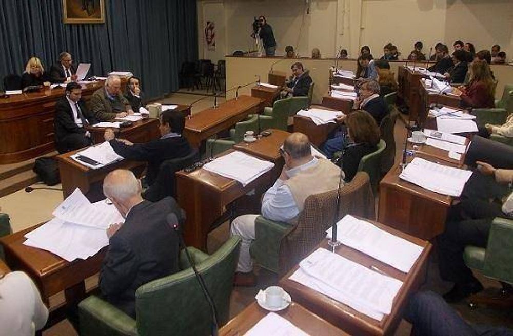 Promocionan la participaci�n de j�venes en centros de estudiantes