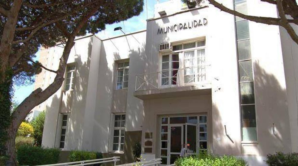 Los concejales aprueban hoy el aumento a los municipales