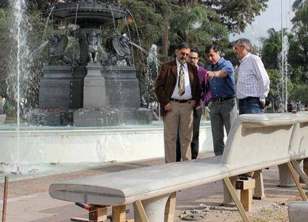 M�s mejoras a la nueva fuente De plaza Belgrano