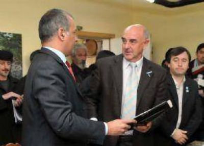 La Lista De Unidad Del FPV y El Buzzismo A Punto De Quedarse Sin Candidato Para Presidir El PJ