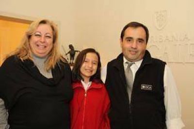 Gualcamayo ya escritur� unas 75 viviendas	