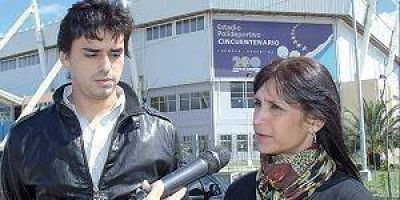 Esta noche en el estadio Cincuentenario los estudiantes eligen a su reina