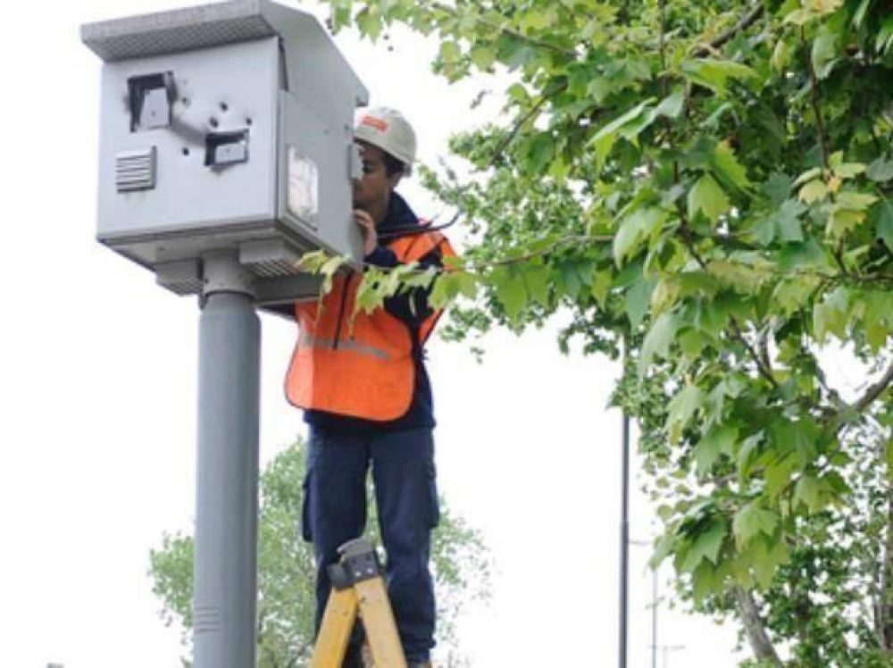 Se vienen 15 c�maras en sem�foros para multar graves faltas de tr�nsito